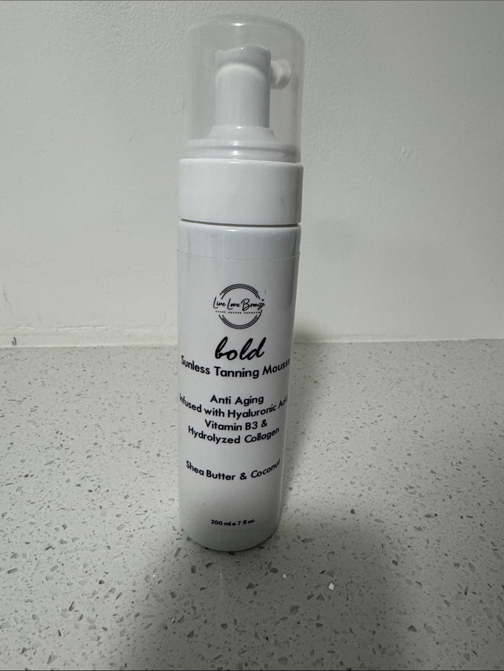 Bold Sunless Tanning Mousse